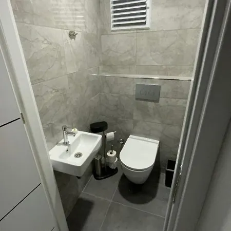 Luxury Z-Apart Family Homes 2 Bedrooms Wifi Near Metro Zeytinburnu Istanbul Exterior photo