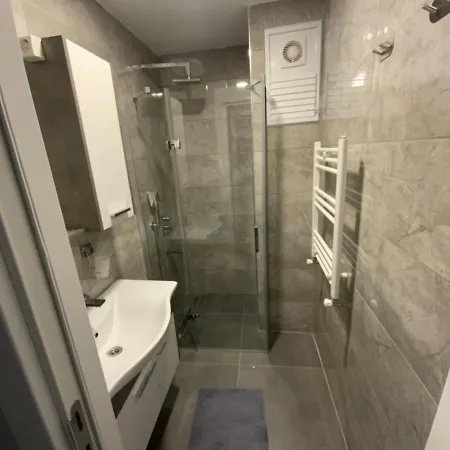 Luxury Z-Apart Family Homes 2 Bedrooms Wifi Near Metro Zeytinburnu Istanbul Exterior photo